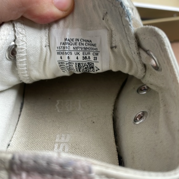 Egret (white) Leather Converse with Rose Gold details - Picture 4 of 4